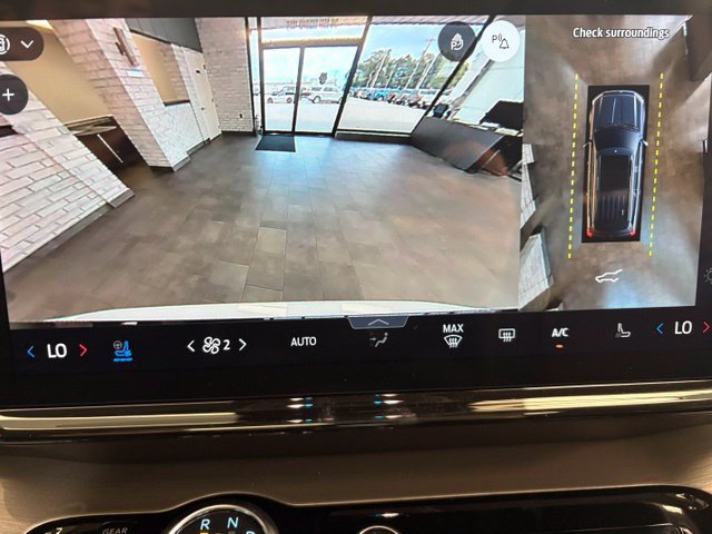 New 2027 Ford Expedition Platinum w/ Platinum Ultimate Package AWD/4WD image 5