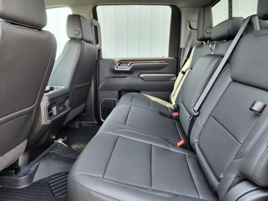 New 2026 Chevrolet Silverado 2500 LT w/ Trail Boss Package image 14