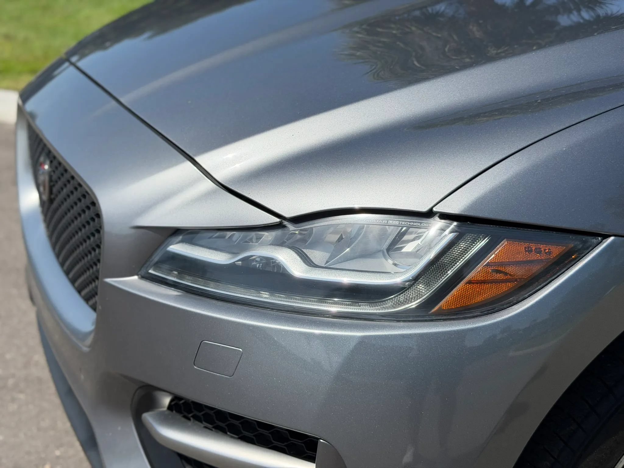 Used 2020 Jaguar F-PACE R-Sport AWD/4WD image 44
