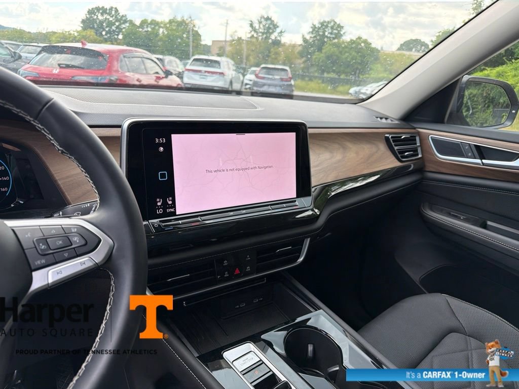 Used 2025 Volkswagen Atlas SE w/ Panoramic Sunroof Package AWD/4WD image 15