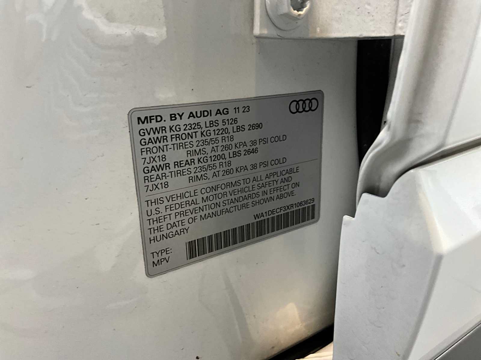 Used 2024 Audi Q3 2.0T Premium w/ Convenience Package AWD/4WD image 17