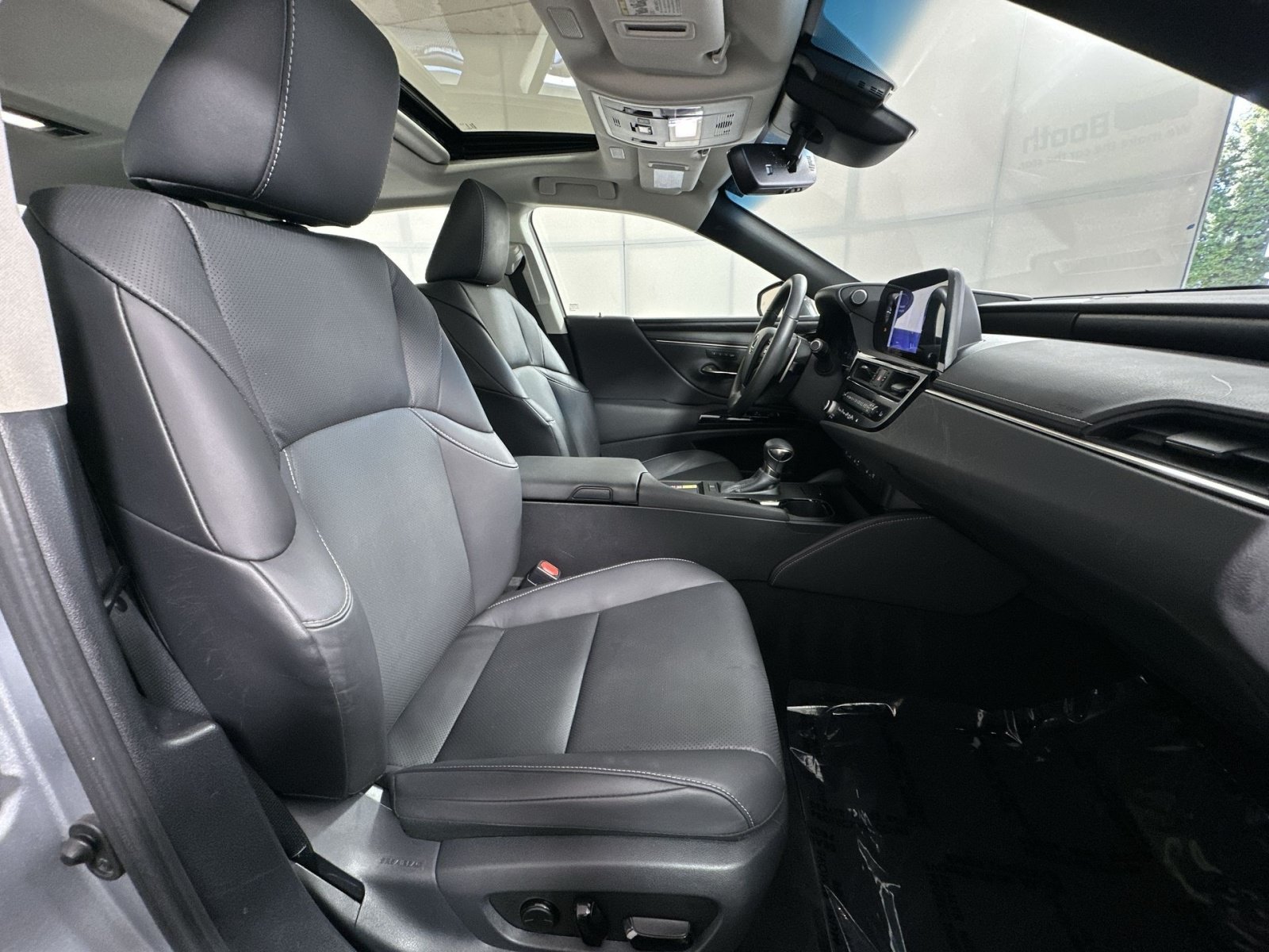 Used 2023 Lexus ES 350 w/ Premium Package FWD image 27