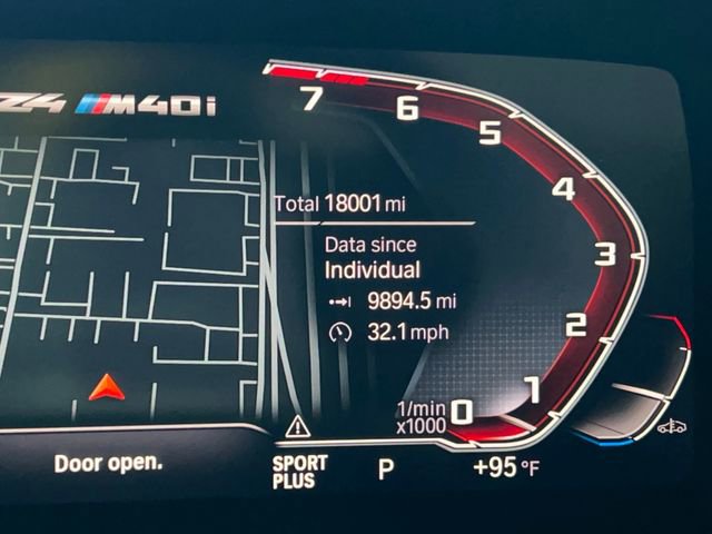 Used 2022 BMW Z4 M40i image 15