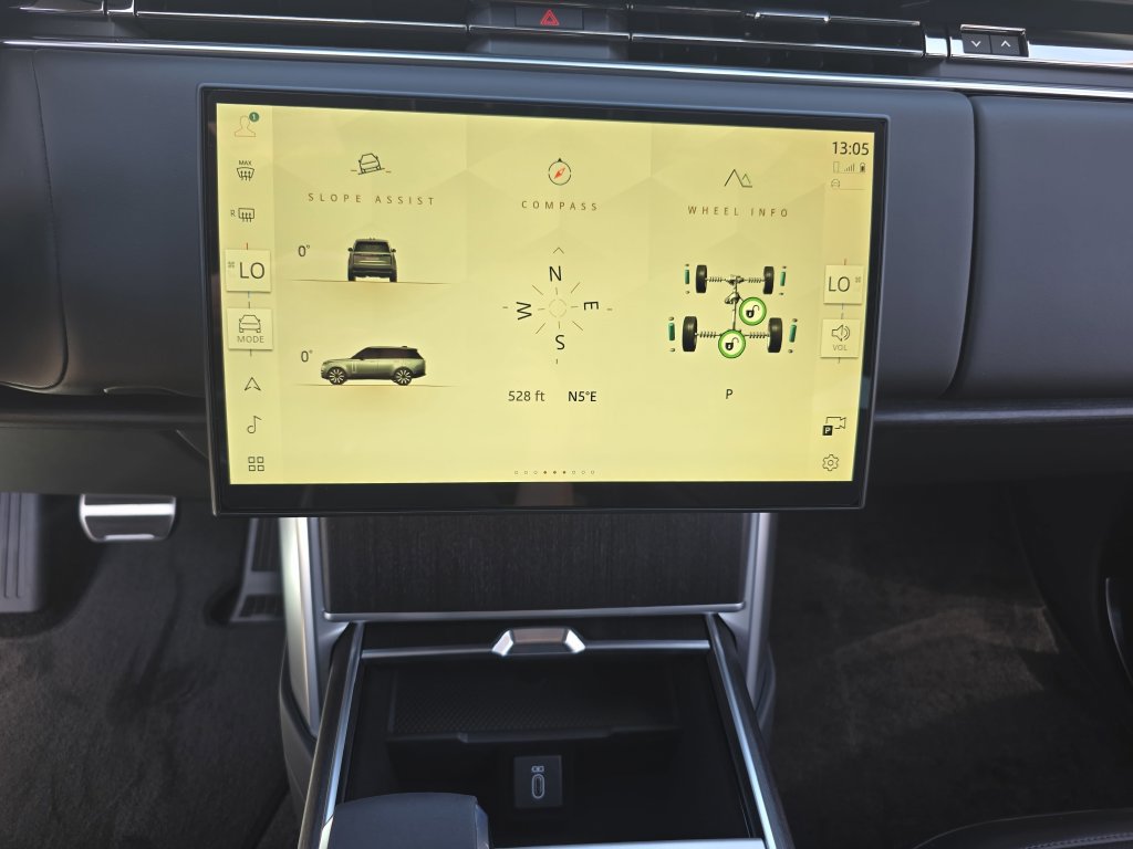 New 2026 Land Rover Range Rover SE AWD/4WD image 21