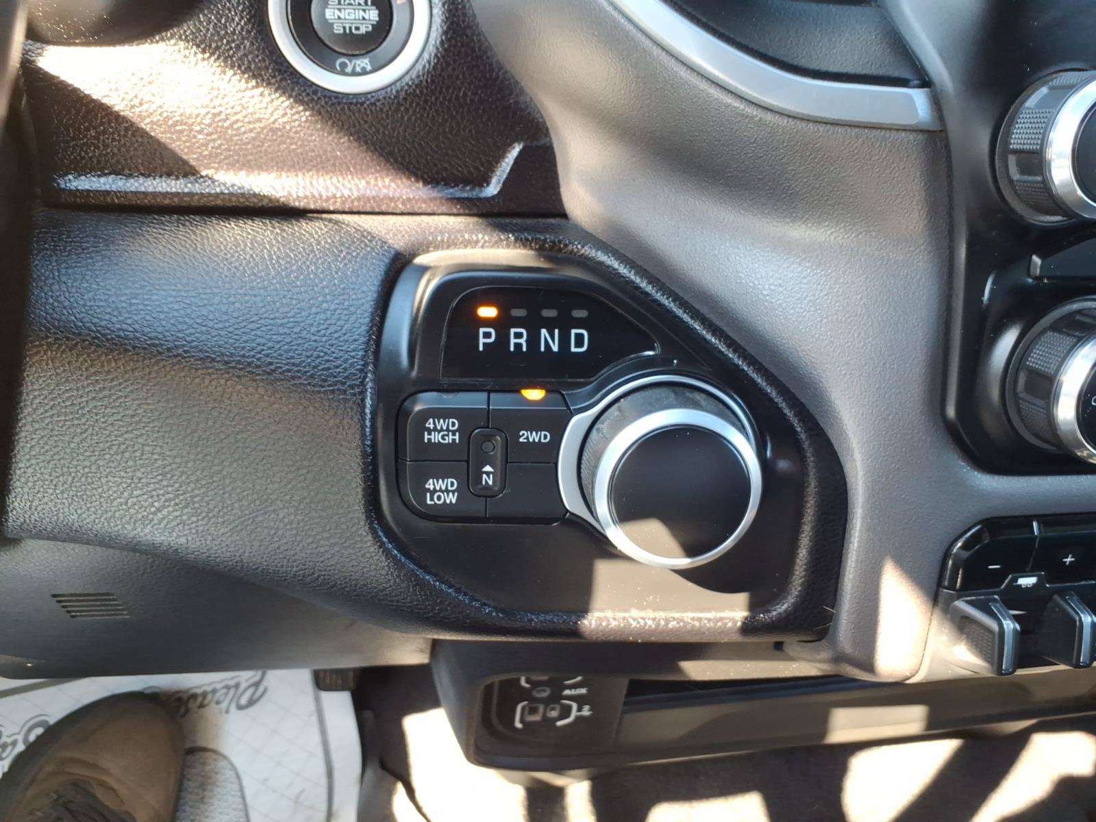 Used 2024 RAM 2500 Big Horn w/ Protection Group AWD/4WD image 14