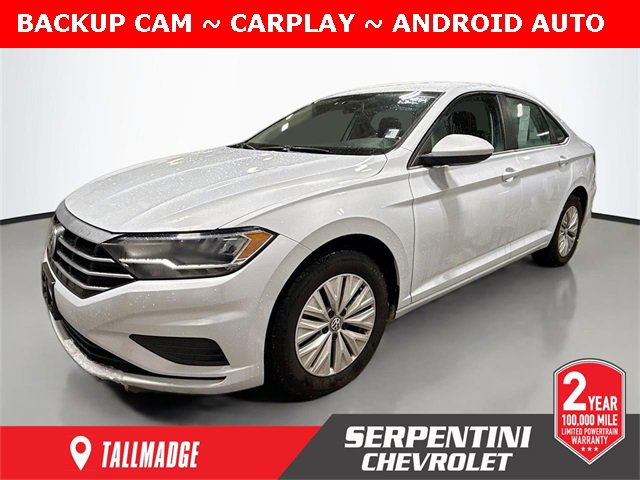 Used 2019 Volkswagen Jetta R-Line image 1