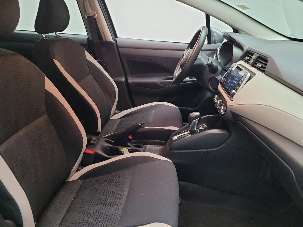 Used 2021 Nissan Versa SV FWD image 21
