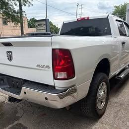 Used 2015 RAM 2500 Tradesman w/ Chrome Appearance Group AWD/4WD image 3