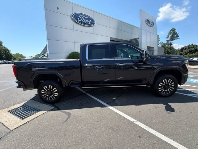 Used 2024 GMC Sierra 2500 Denali Ultimate w/ Snow Plow Prep/Camper Package AWD/4WD image 8