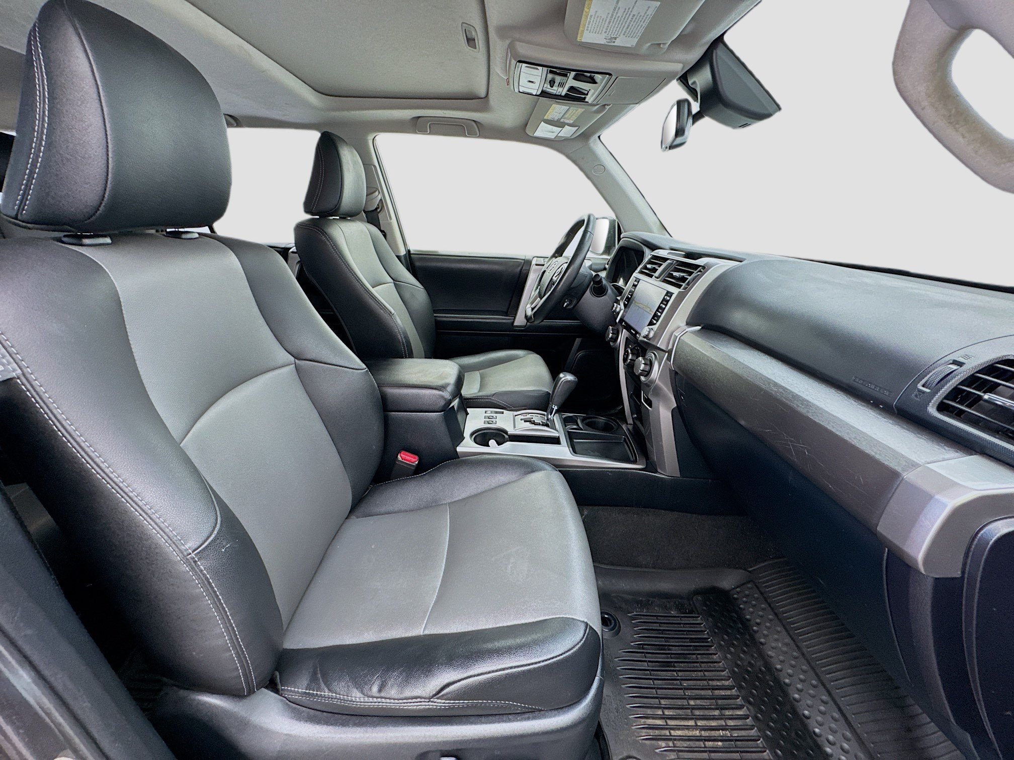 Used 2021 Toyota 4Runner SR5 Premium w/ Moonroof Package RWD image 20