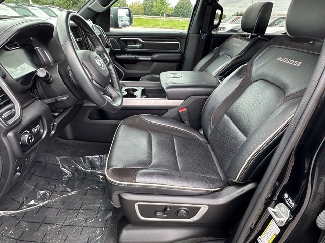 Used 2023 RAM 1500 Laramie AWD/4WD image 16