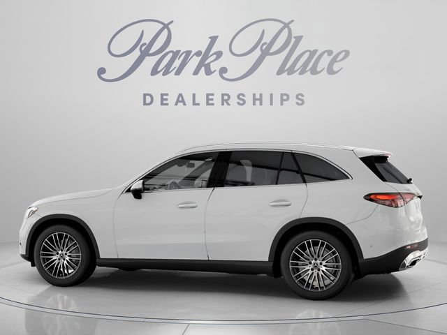 Used 2026 Mercedes-Benz GLC 300 image 9