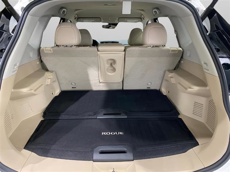 Used 2018 Nissan Rogue SL image 10