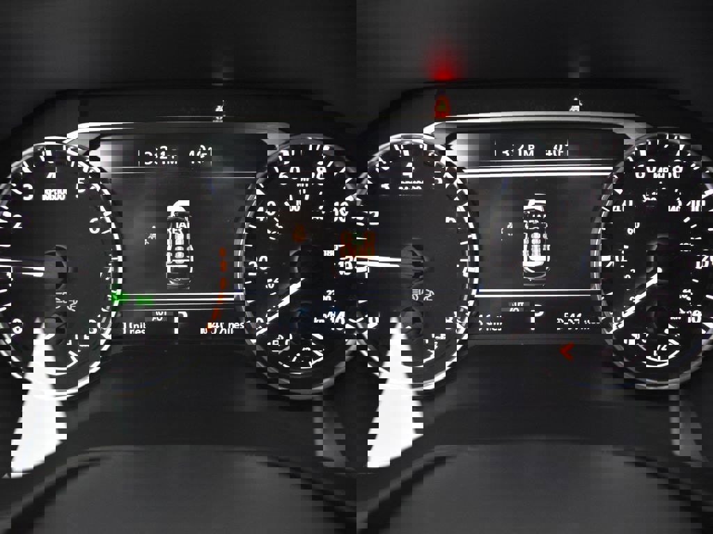 New 2025 Nissan Pathfinder S image 21