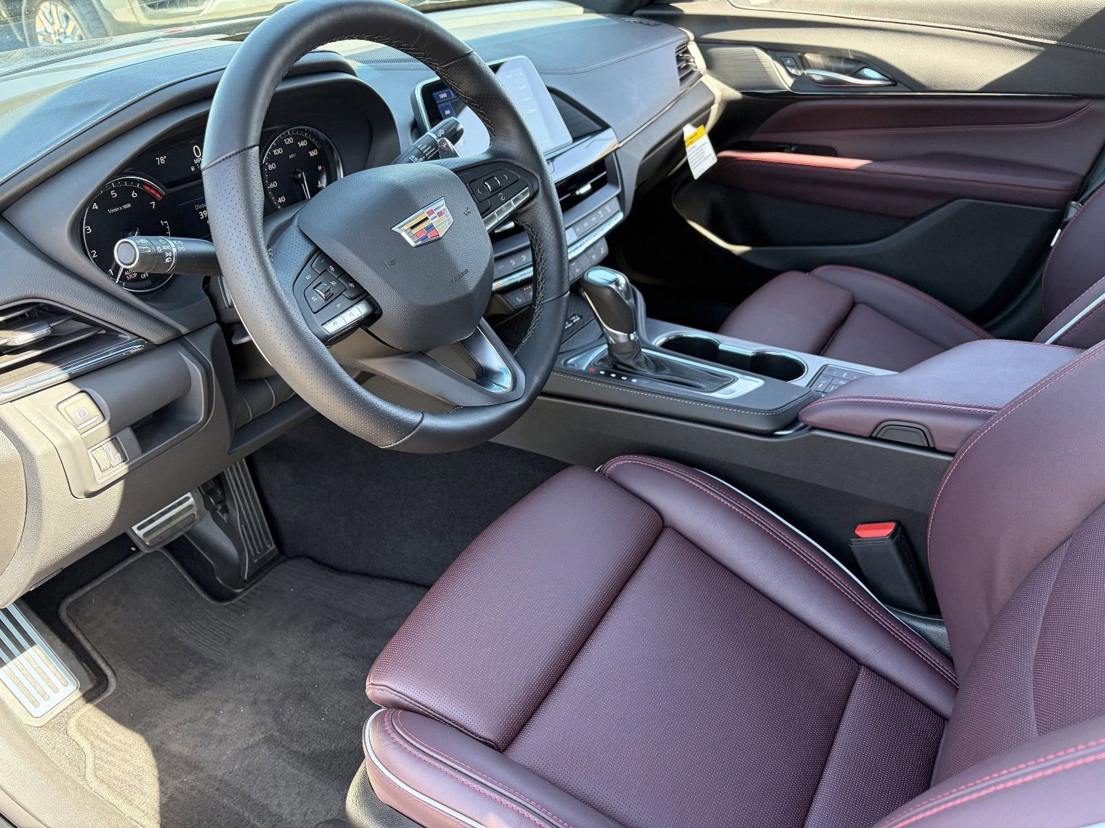 Used 2025 Cadillac CT4 Sport RWD image 19