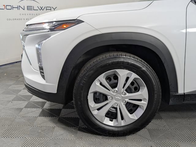 Certified 2025 Chevrolet Trax LS image 3