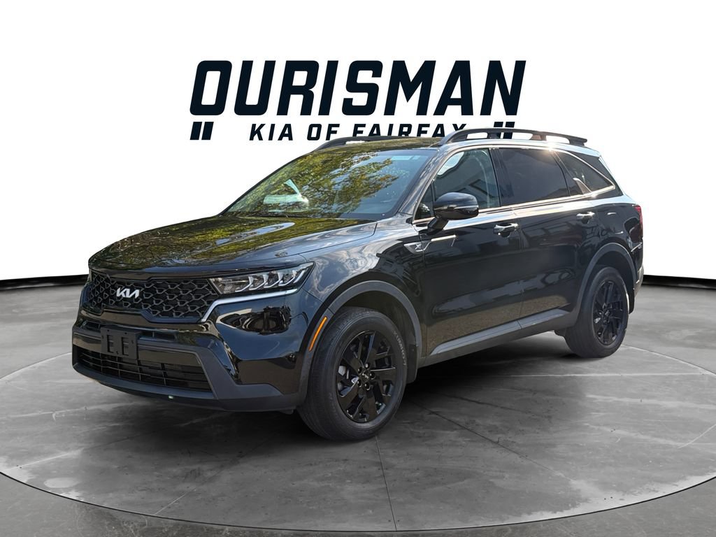Certified 2023 Kia Sorento S w/ Panoramic Sunroof Package AWD/4WD image 2