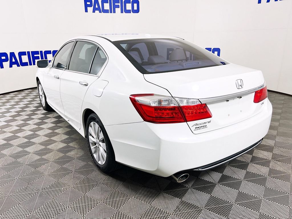 Used 2015 Honda Accord EX-L image 4