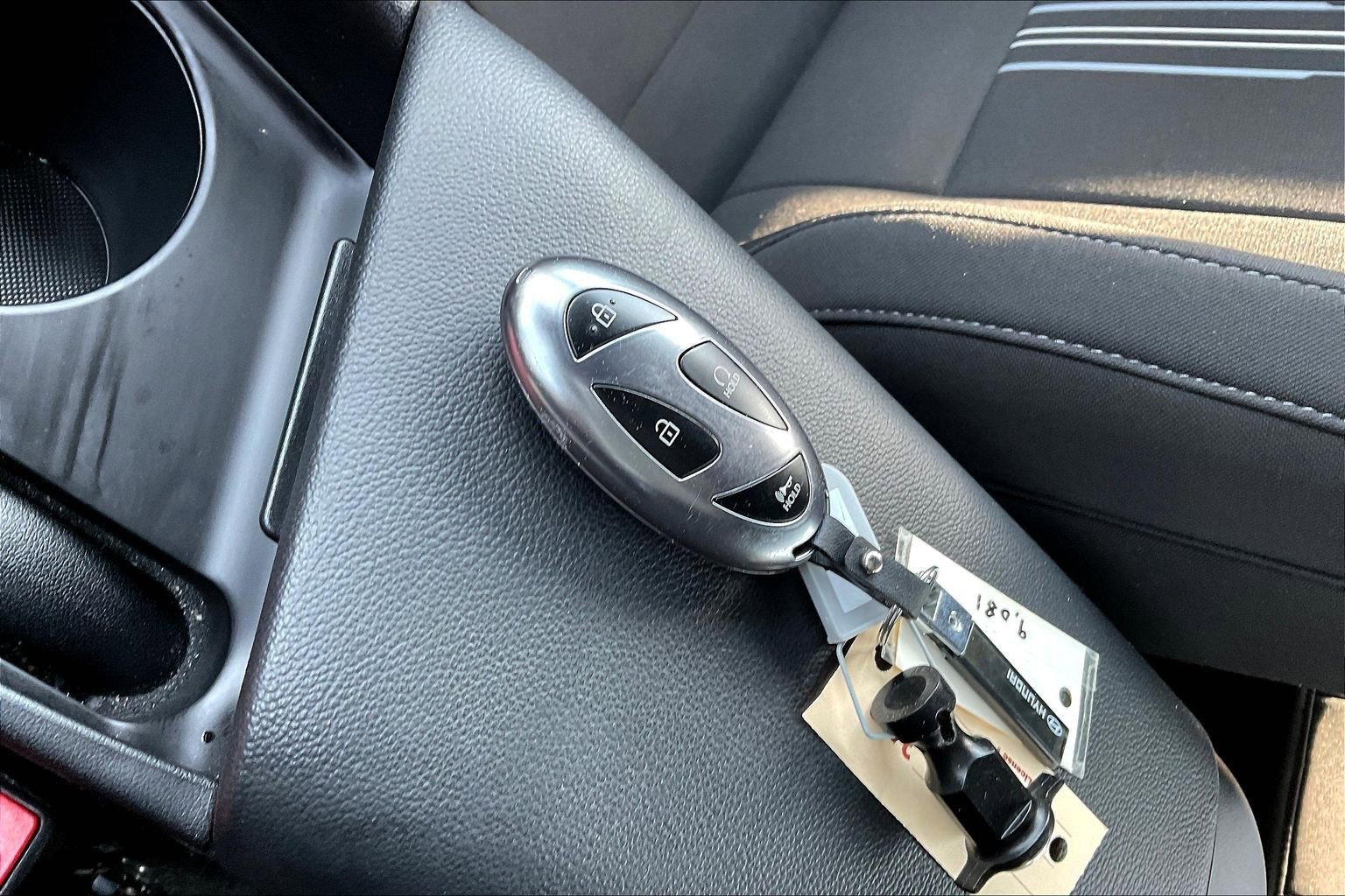 Used 2025 Hyundai Elantra Sport image 35