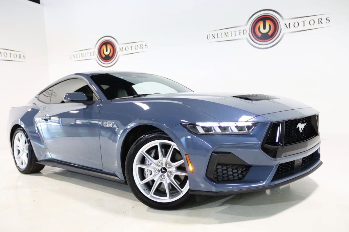 Used 2024 Ford Mustang GT Premium RWD image 6