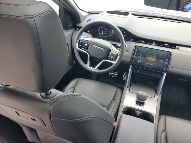Certified 2025 Land Rover Discovery Sport Dynamic SE image 18