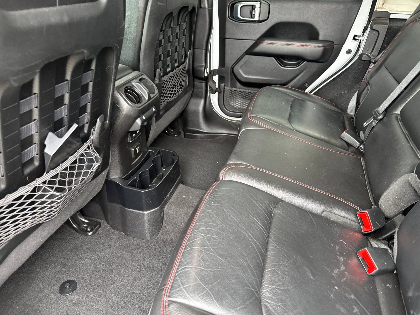 Used 2021 Jeep Wrangler Unlimited Rubicon AWD/4WD image 11