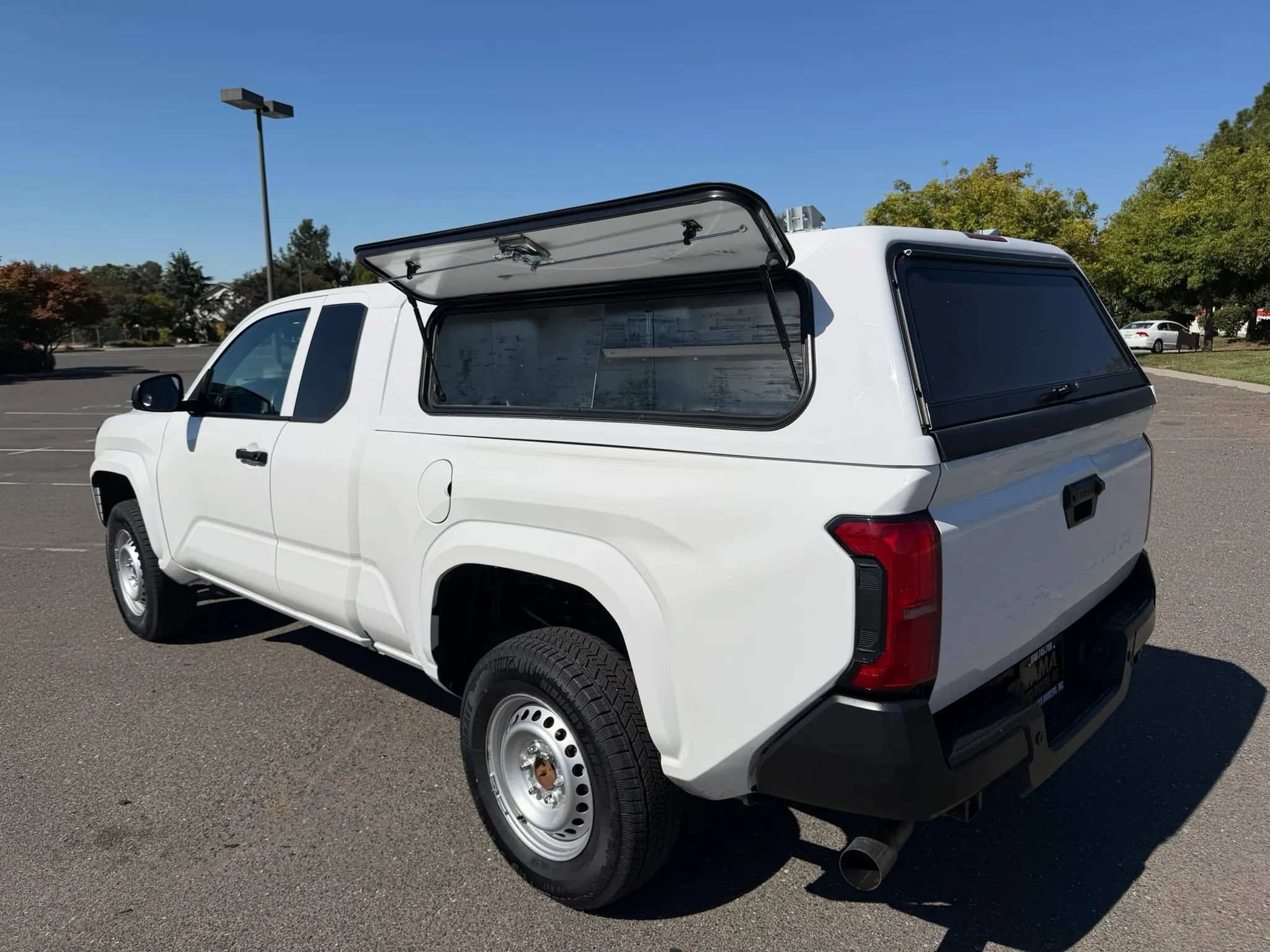 Used 2024 Toyota Tacoma SR RWD image 10