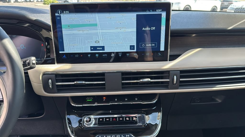 New 2025 Lincoln Corsair Grand Touring w/ Equipment Group 301A AWD/4WD image 13