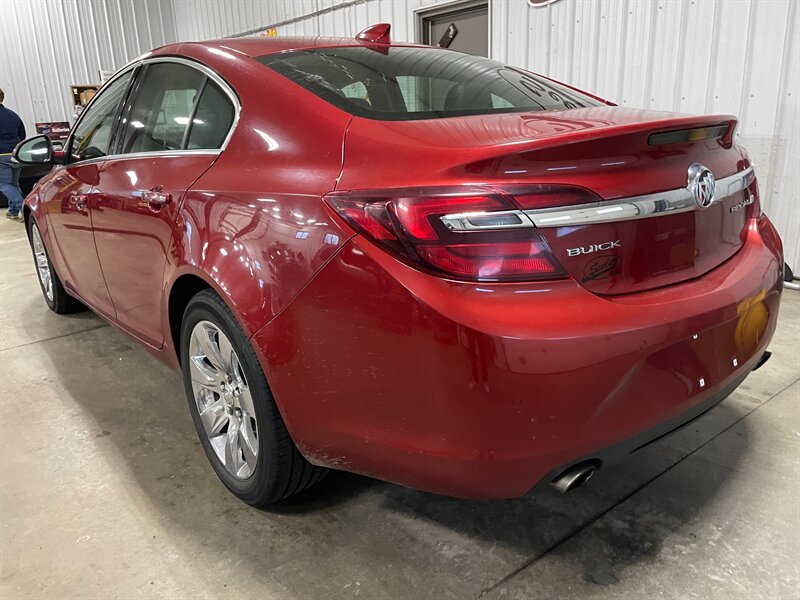 Used 2015 Buick Regal Premium FWD image 3
