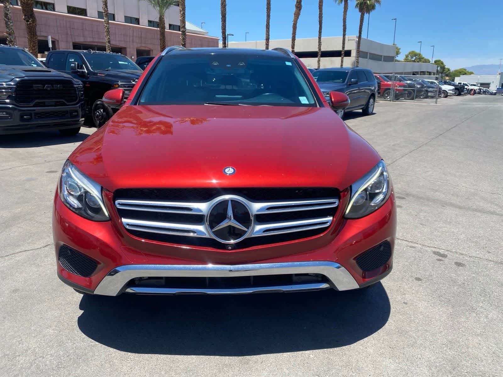 Used 2016 Mercedes-Benz GLC 300 4MATIC image 2