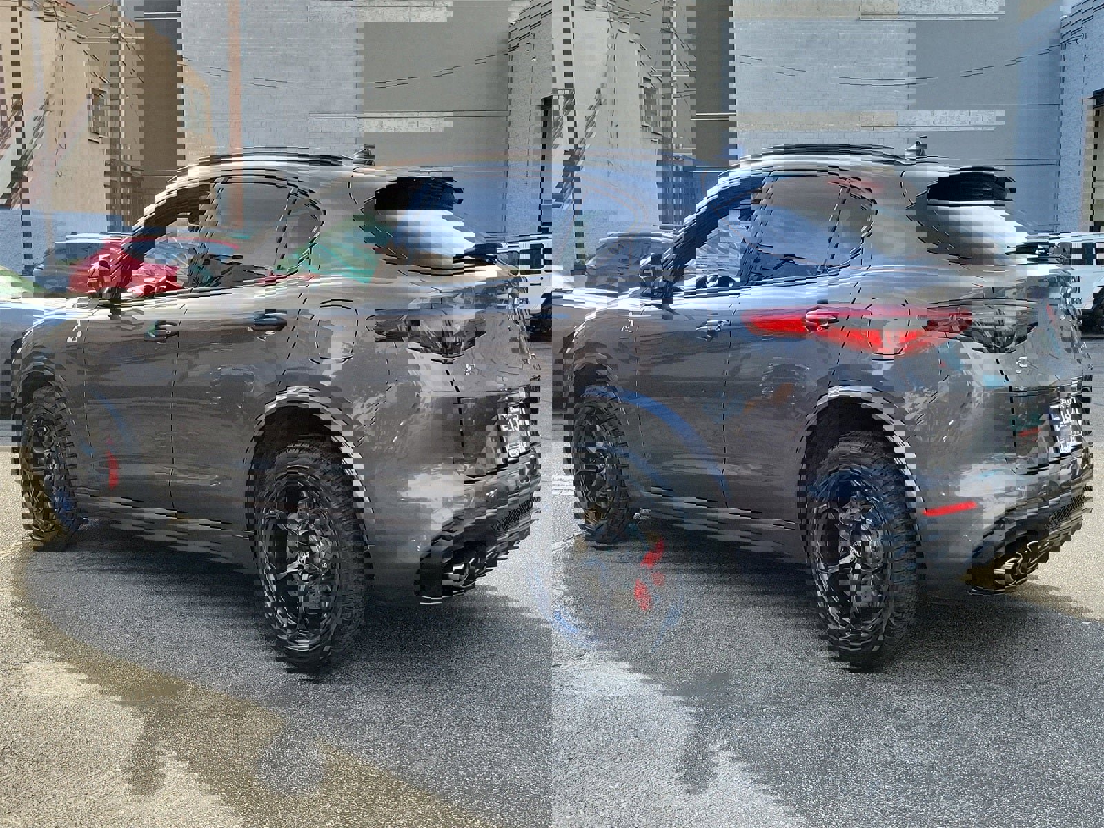 Used 2022 Alfa Romeo Stelvio Quadrifoglio w/ Active Assist Plus Package image 2