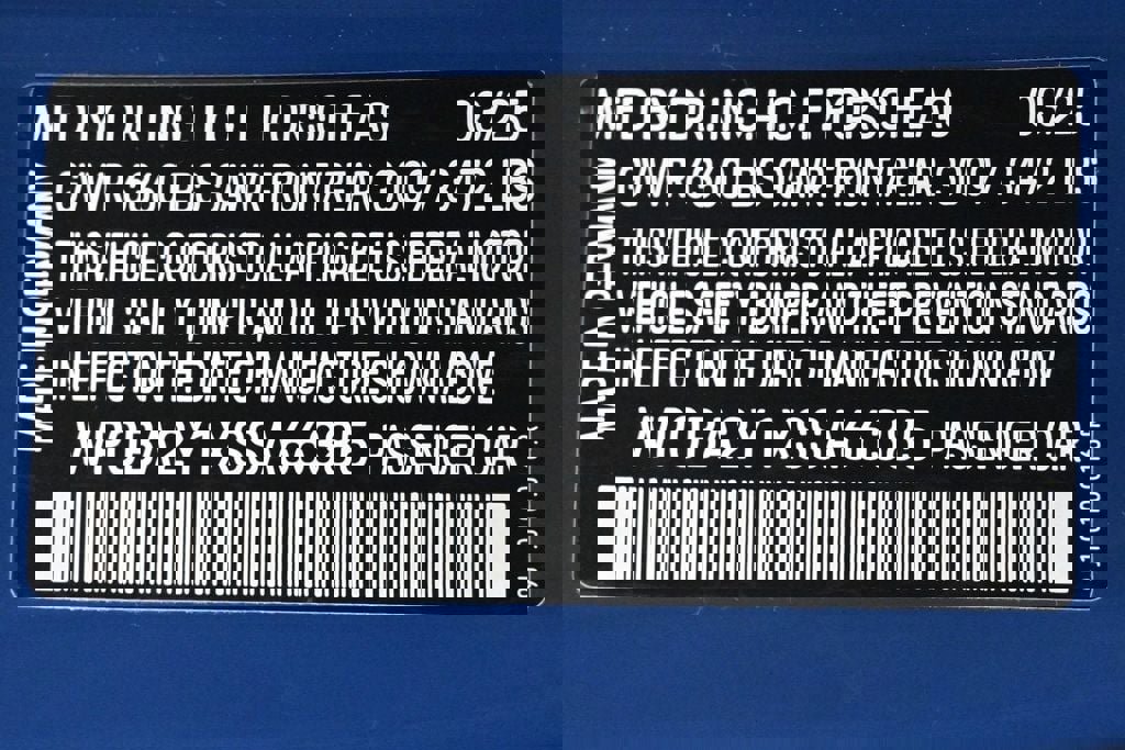 Certified 2025 Porsche Taycan 4 Cross Turismo image 29