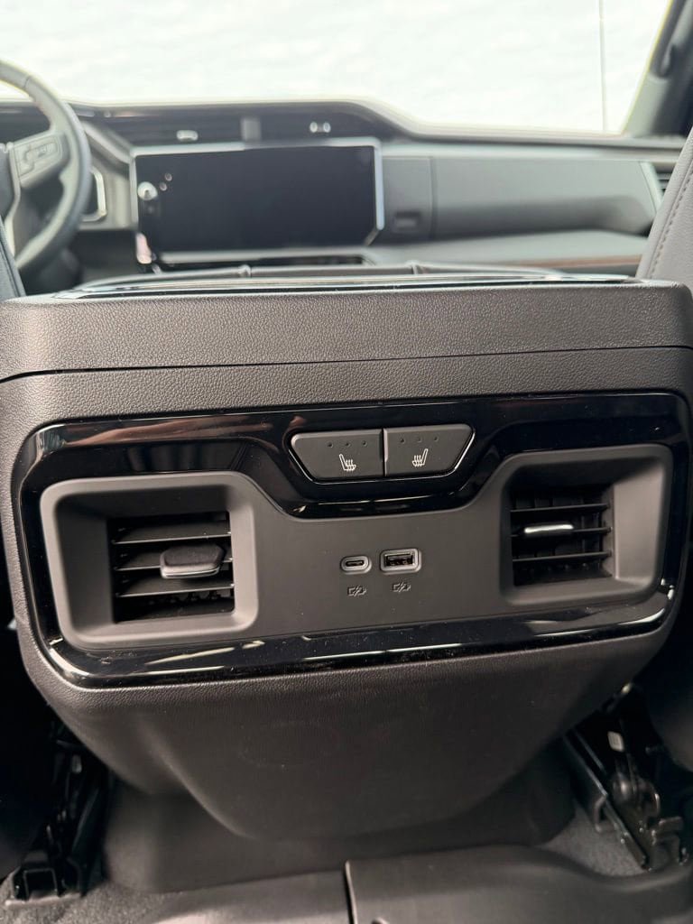 New 2026 GMC Sierra 1500 AT4 w/ AT4 Premium Package image 12