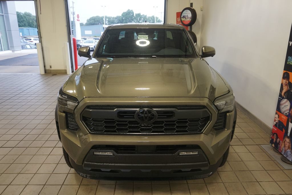 New 2026 Toyota Tacoma TRD Off-Road AWD/4WD image 16