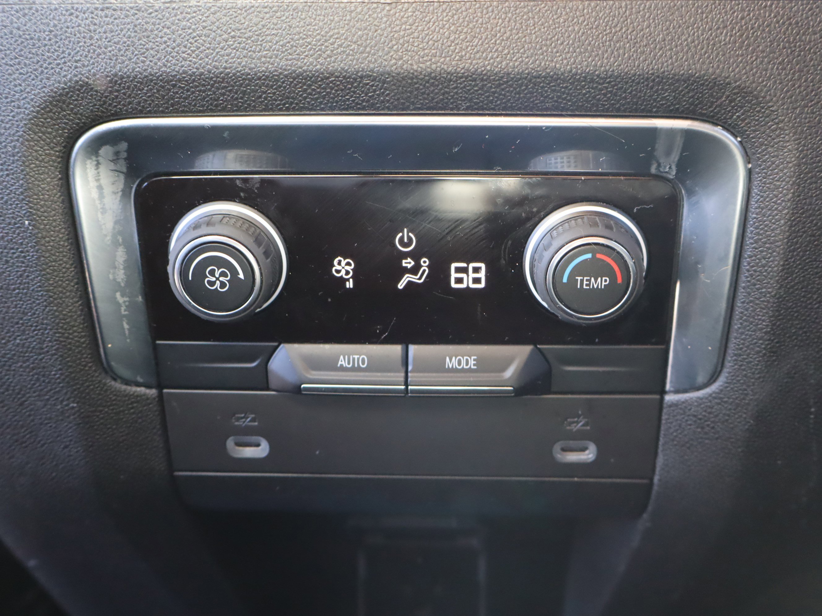 Used 2021 Chevrolet Tahoe LS image 33