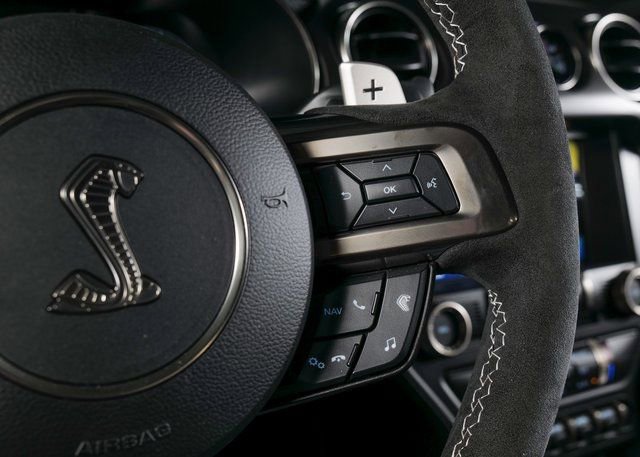 Used 2022 Ford Mustang Shelby GT500 w/ Technology Package image 24