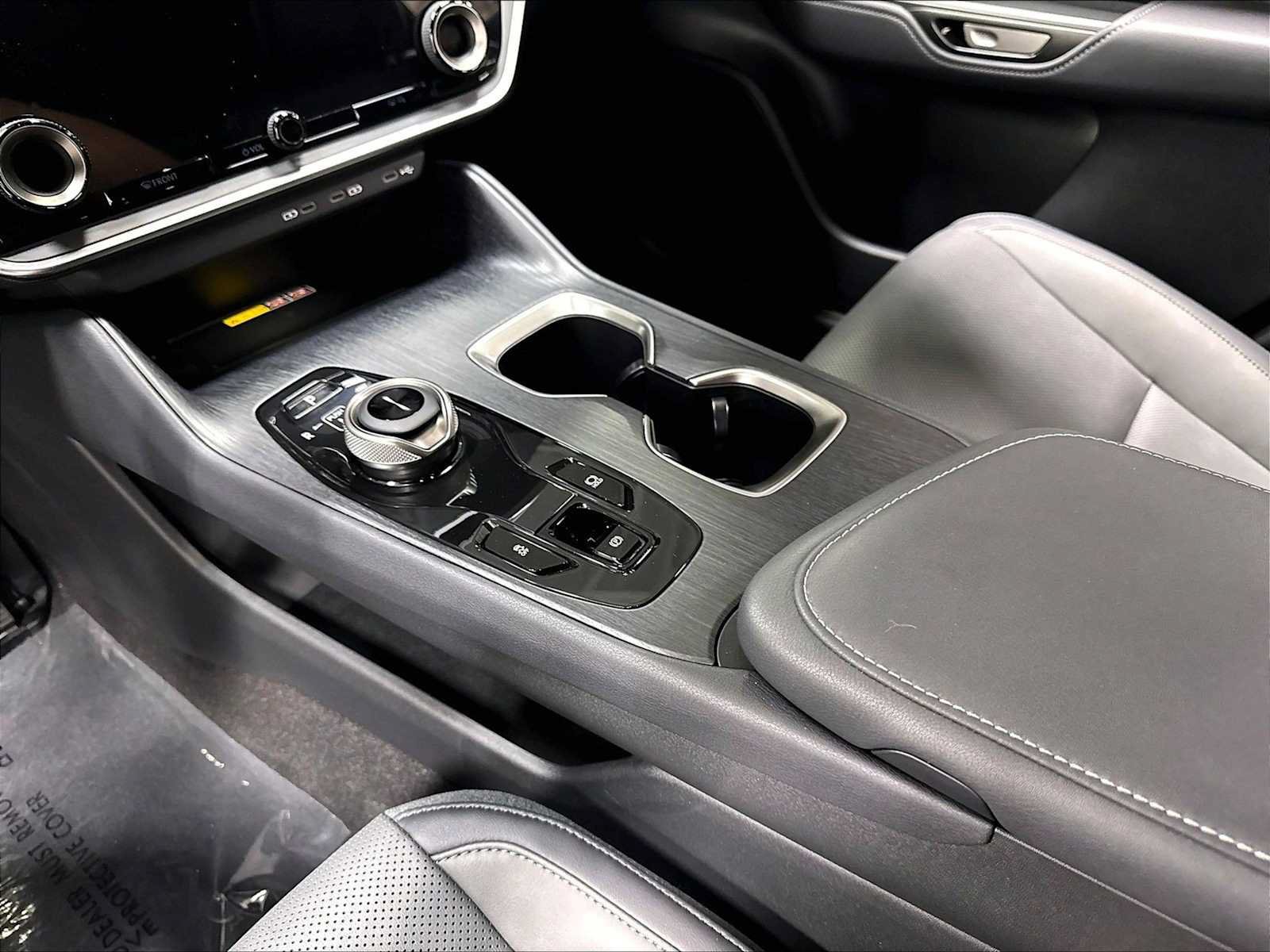 Used 2026 Lexus RZ 350e 2WD w/ Accessory Package (Z1) image 19