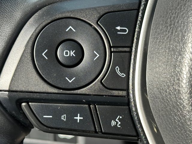 Certified 2023 Toyota Venza LE AWD/4WD image 13