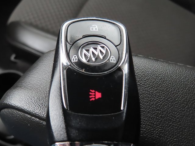 Used 2020 Buick Encore Preferred image 33