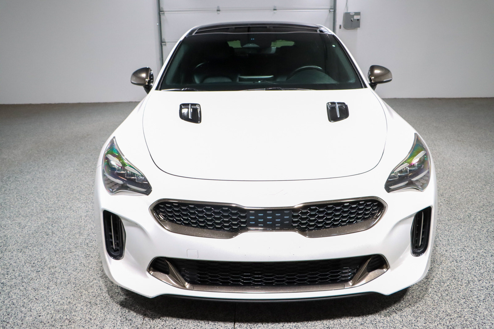 Used 2022 Kia Stinger GT1 RWD image 4