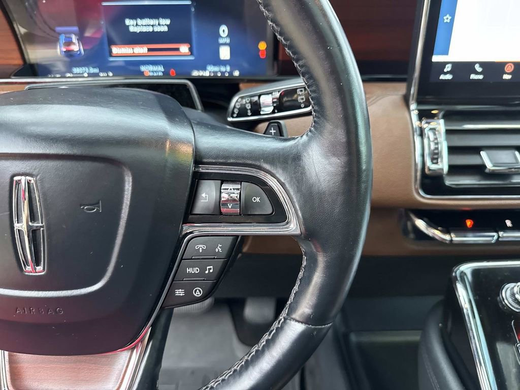Used 2022 Lincoln Navigator L Reserve image 25
