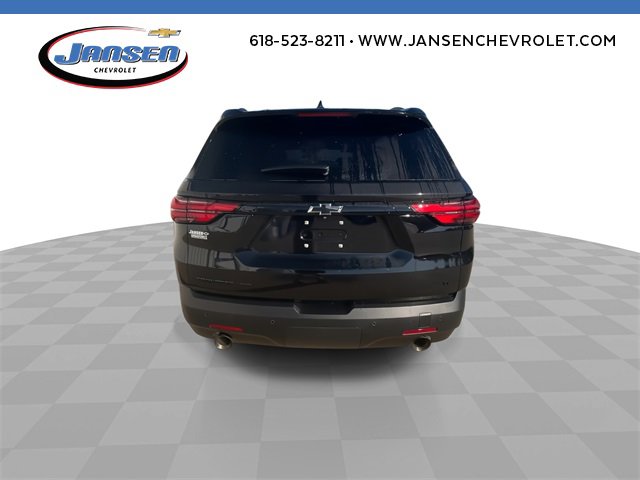 Used 2022 Chevrolet Traverse LT w/ Midnight/Sport Edition image 7