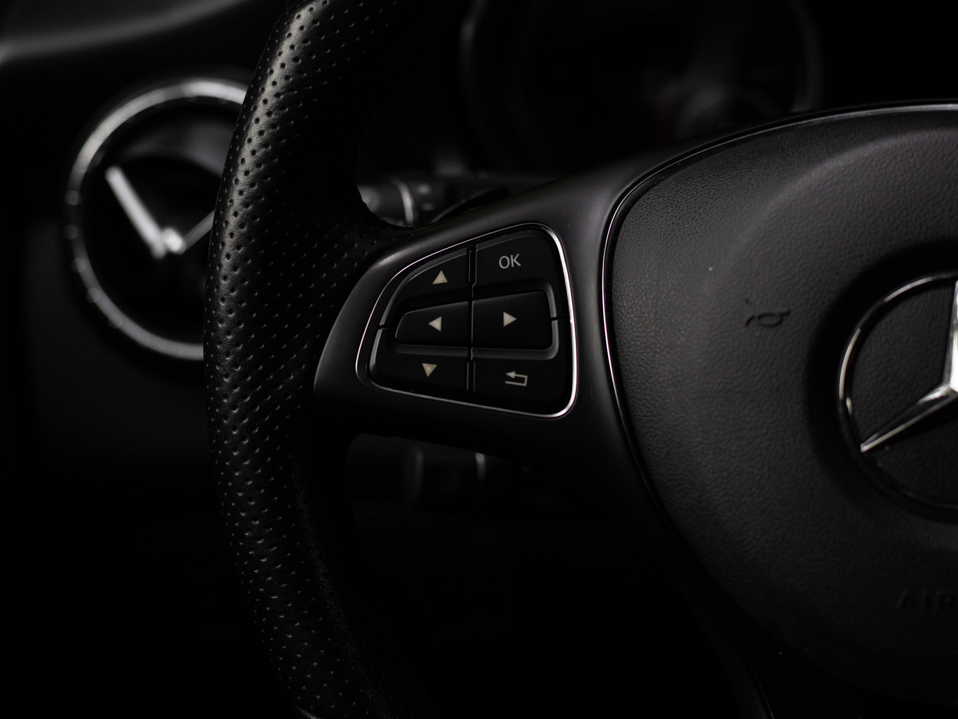 Used 2019 Mercedes-Benz CLA 250 image 7