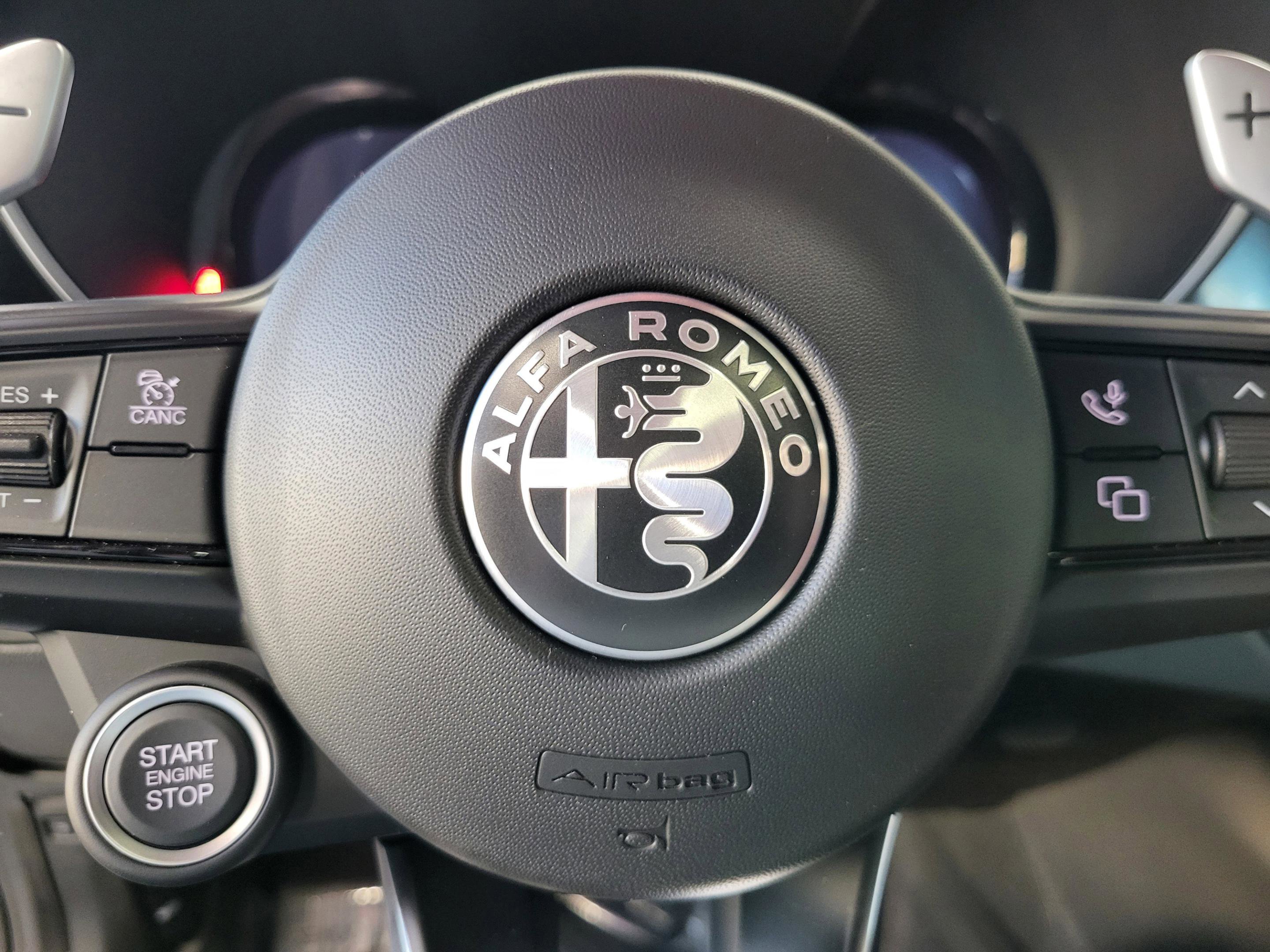 New 2025 Alfa Romeo Giulia w/ Veloce Package Rwd image 63