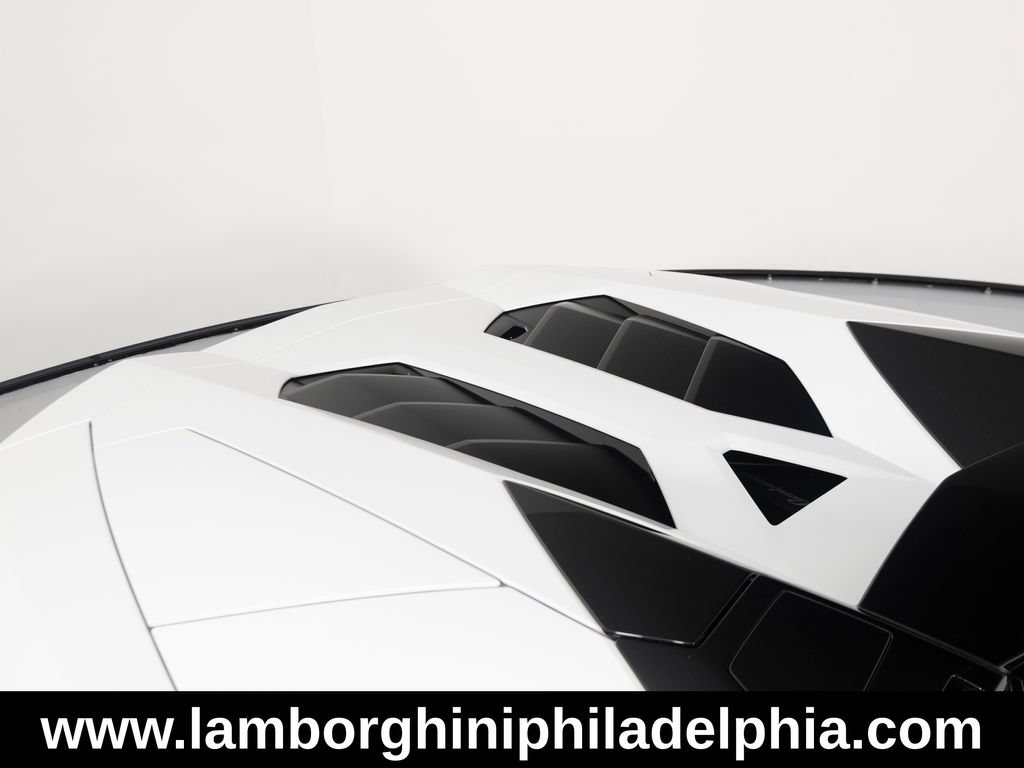 Used 2016 Lamborghini Aventador LP 700-4 AWD/4WD image 47