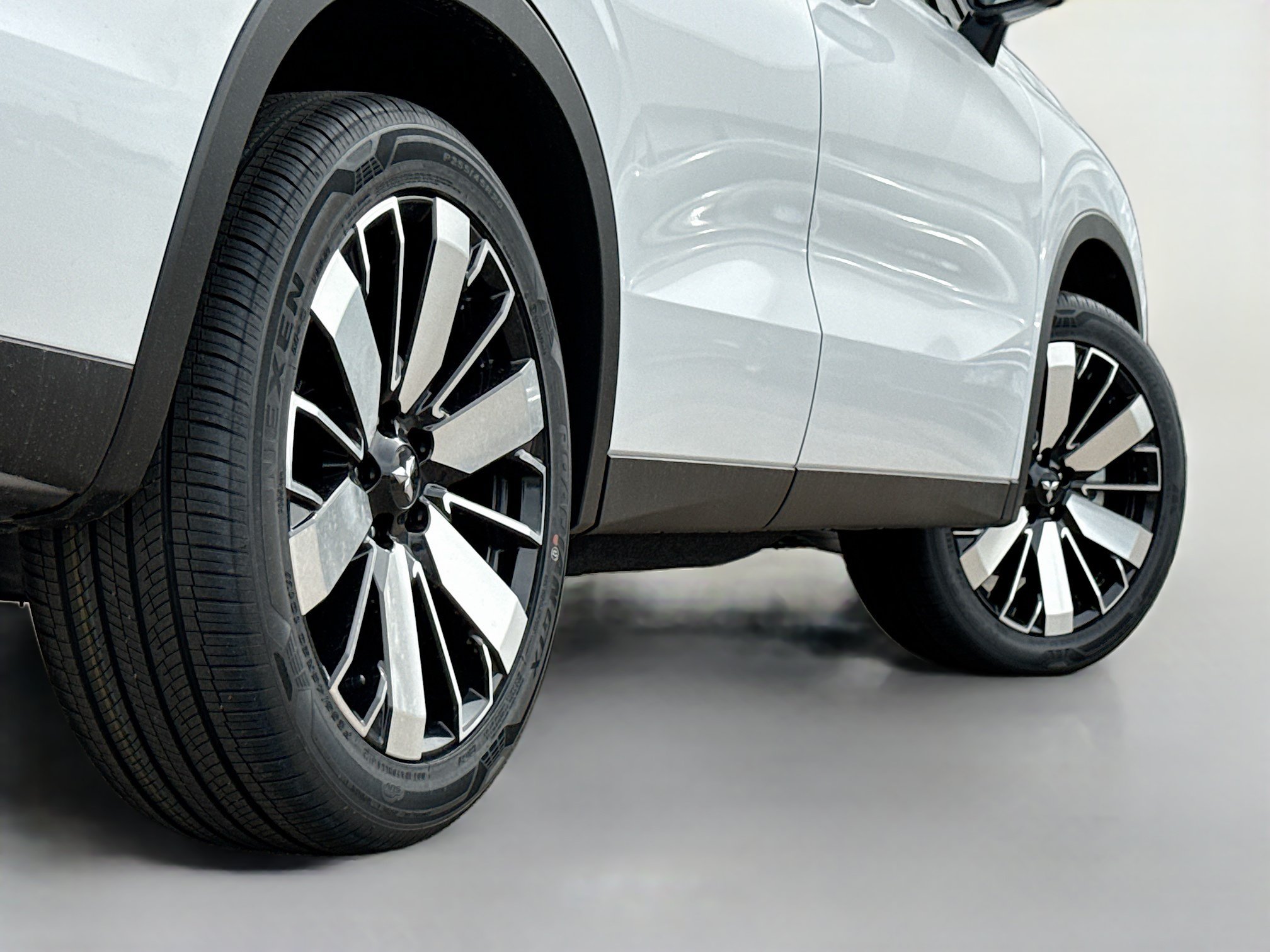 New 2026 Mitsubishi Outlander SE FWD image 13