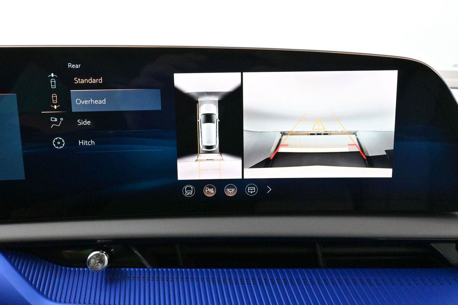 Certified 2025 Cadillac Optiq Sport 1 AWD/4WD image 22