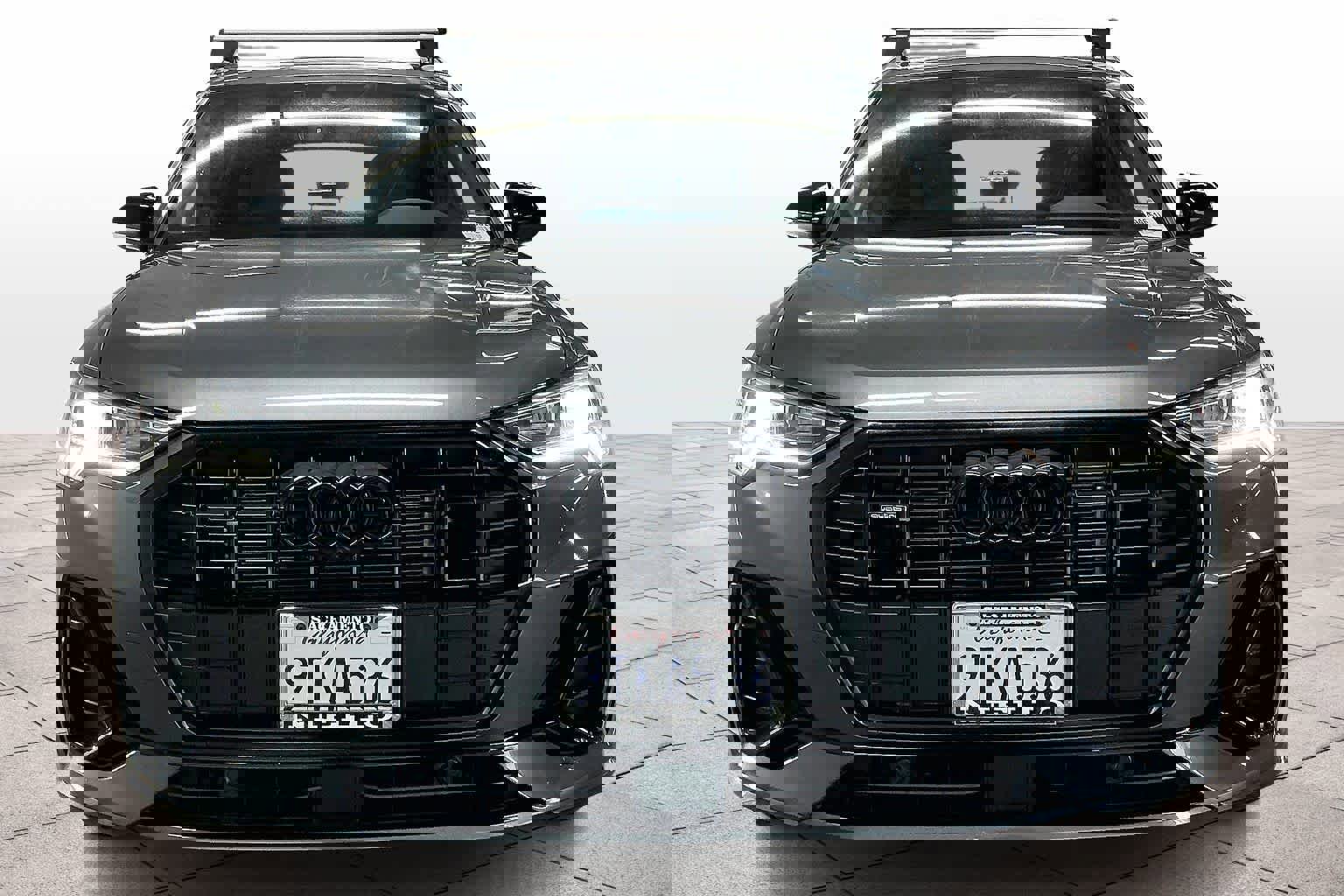 Certified 2025 Audi Q3 2.0T Premium Plus w/ Premium Plus Package image 3