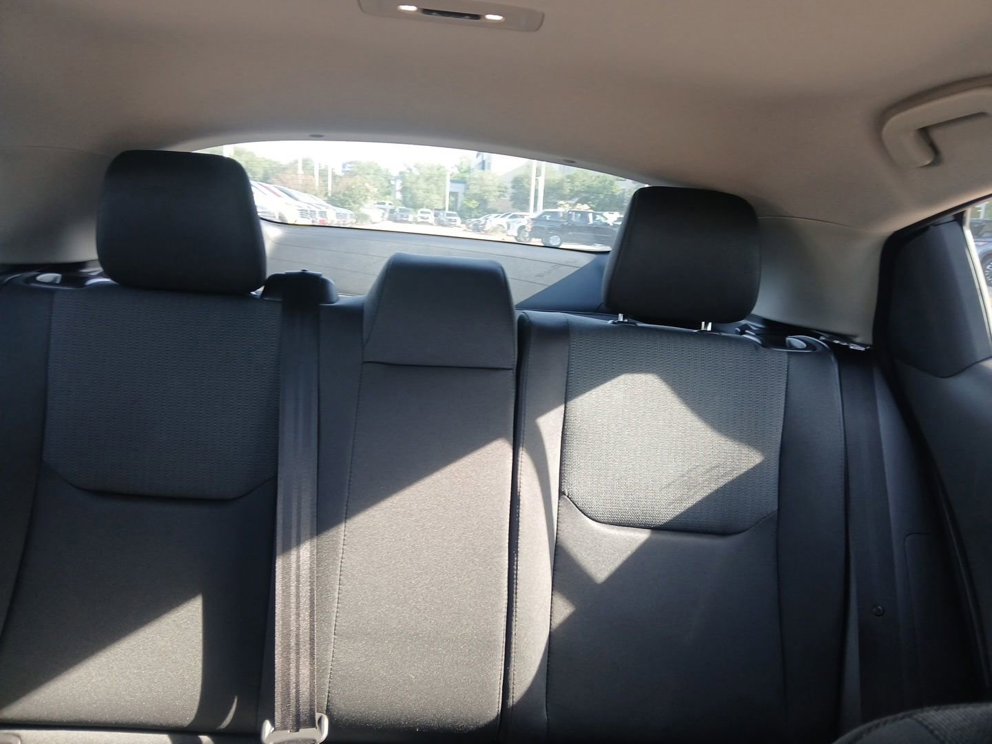 Used 2026 Toyota Prius LE FWD image 18