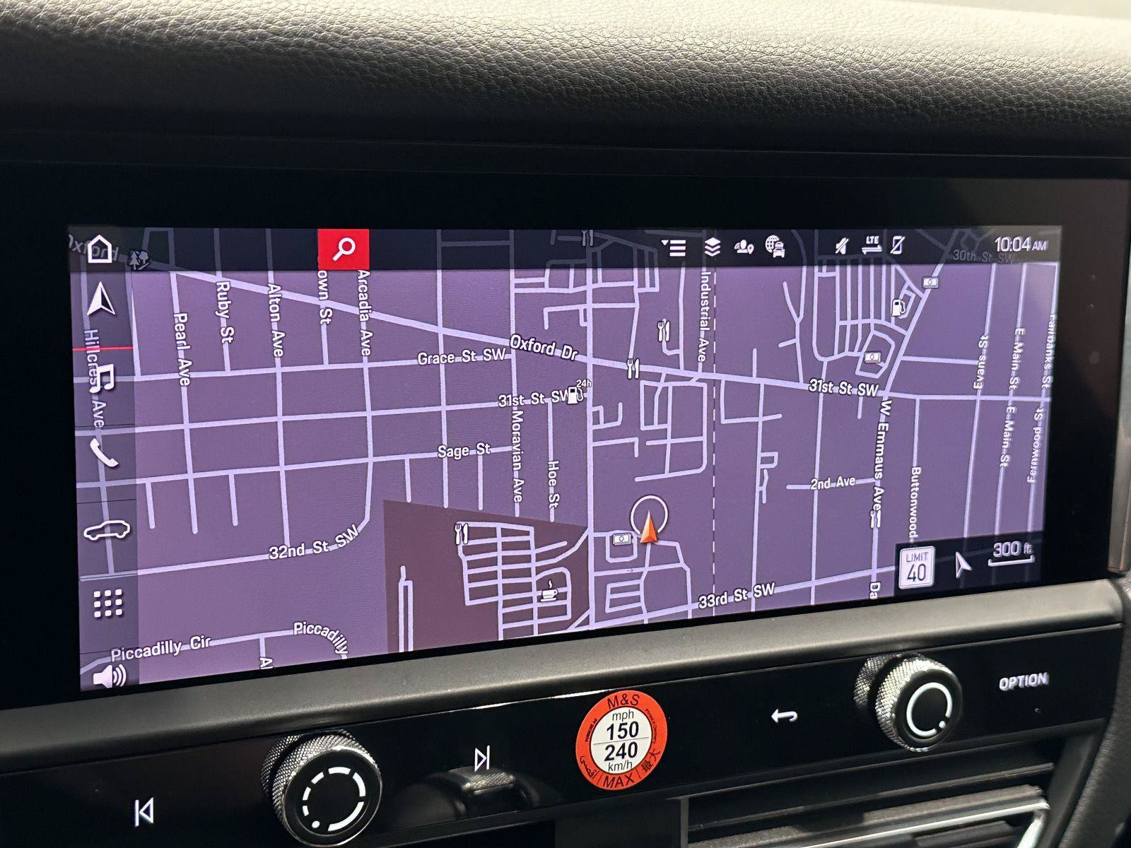Certified 2026 Porsche Macan AWD/4WD image 29